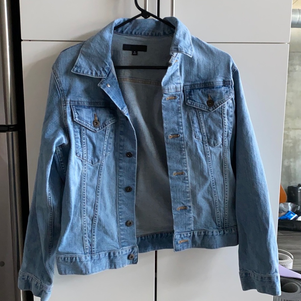 Uniqlo Denim Jacket (Fits like a SMALL)